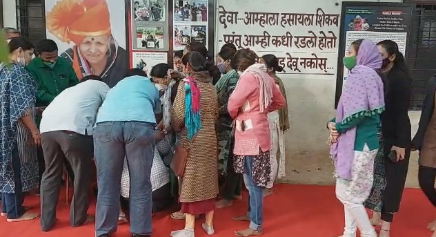 sindhutai sapkal funeral