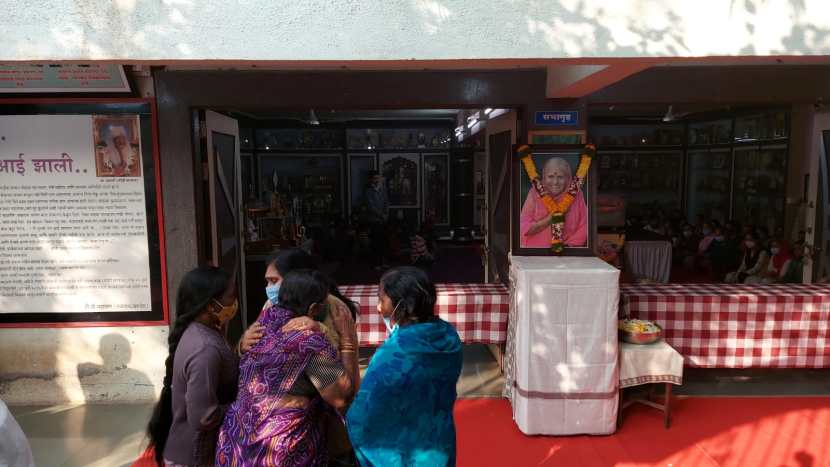 sindhutai sapkal funeral