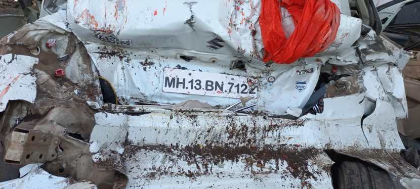 mumbai pune expressway 4 died in car accident