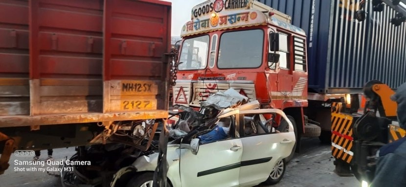 mumbai pune expressway 4 died in car accident