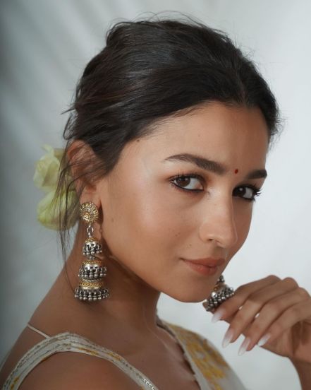 Alia Bhatt Gangubai Kathiawadi 