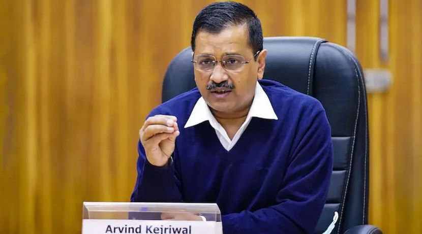 दिल्लीचे मुख्यमंत्री अरविंद केजरीवाल यांनी भाजपावर चांगलाच निशाणा साधला आहे. द कश्मीर फाईल्स टॅक्स फ्री करण्याच्या मागणीपासून ते निवडणुकांपर्यंत अशा विविध विषयांवरून त्यांनी भाजपावर टीका केली आहे.