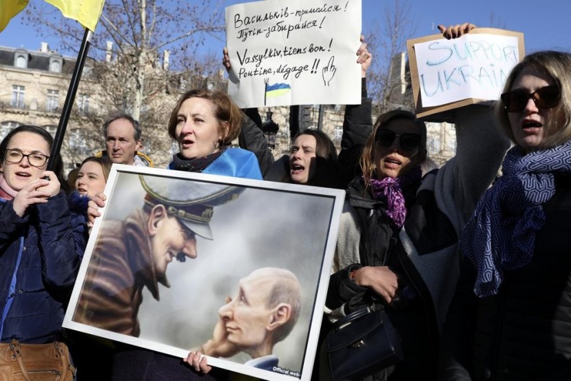 Photos show protesters across the world calling on Putin to stand down as Russia continues its assault on Ukraine