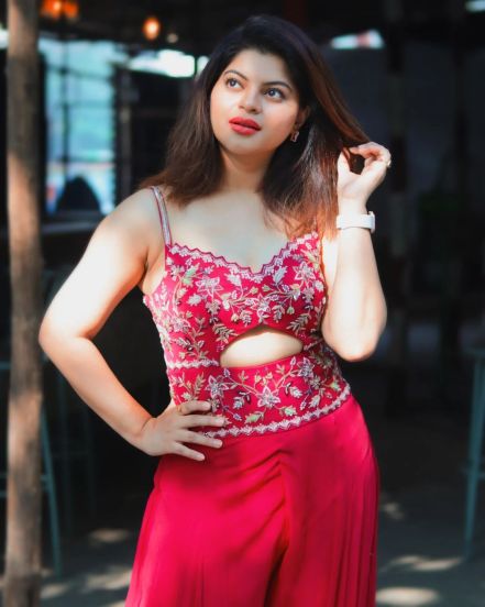 Sneha Wagh Saranghae Photoshoot