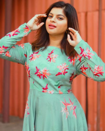 Sneha Wagh Saranghae Photoshoot