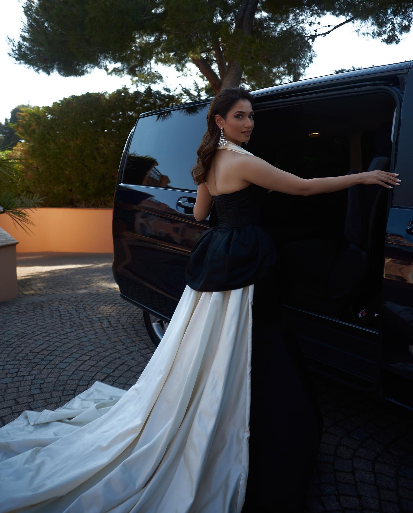 Cannes Film Festival 2022 Tamanna Bhatia Look (6)