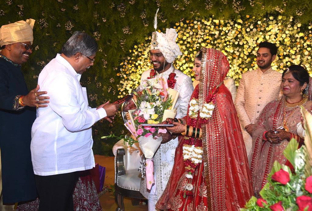 Chandrashekhar Bawankule Son Wedding