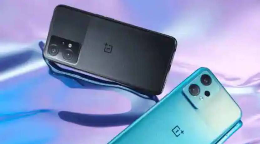 OnePlus Nord CE 2 Lite 5G (१९,९९९ रूपये)OnePlus Nord CE 2 Lite हा पहिला OnePlus फोन आहे ज्याची किंमत २०,००० रूपयांपेक्षा कमी आहे. यात दोन 2MP सेन्सर्ससह 64MP मुख्य रिअर कॅमेरा आणि 16MP फ्रंट कॅमेरा आहे. यात 5,000mAH बॅटरी आहे जी 33W फास्ट चार्जिंगला सपोर्ट करते. तुम्ही 6GB/128GB व्हेरिएंट १९,९९९ रुपयांमध्ये मिळवू शकता. (फोटो- OnePlus)