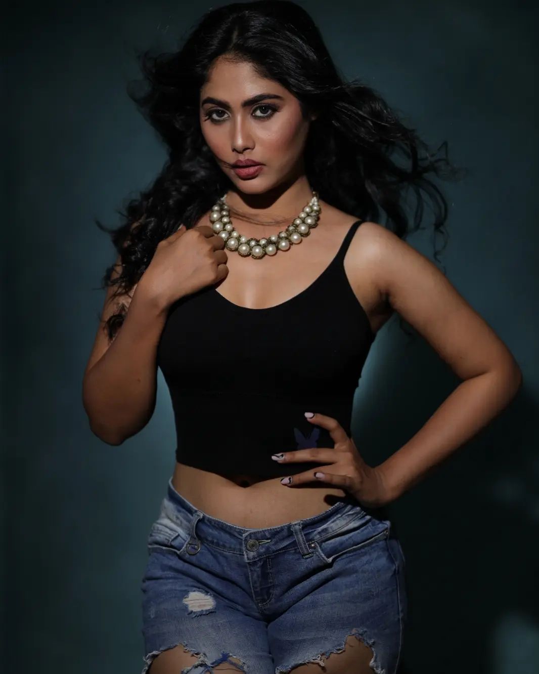 Tuzya Ishqacha Nadkhula Fame actress bold photoshoot