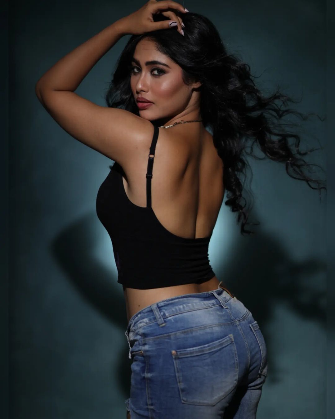 Tuzya Ishqacha Nadkhula Fame actress bold photoshoot