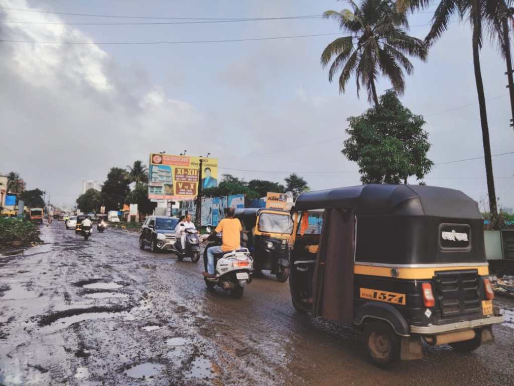 because of road bad condition and potholes Ulhasnagar School requested permission for fast agitation