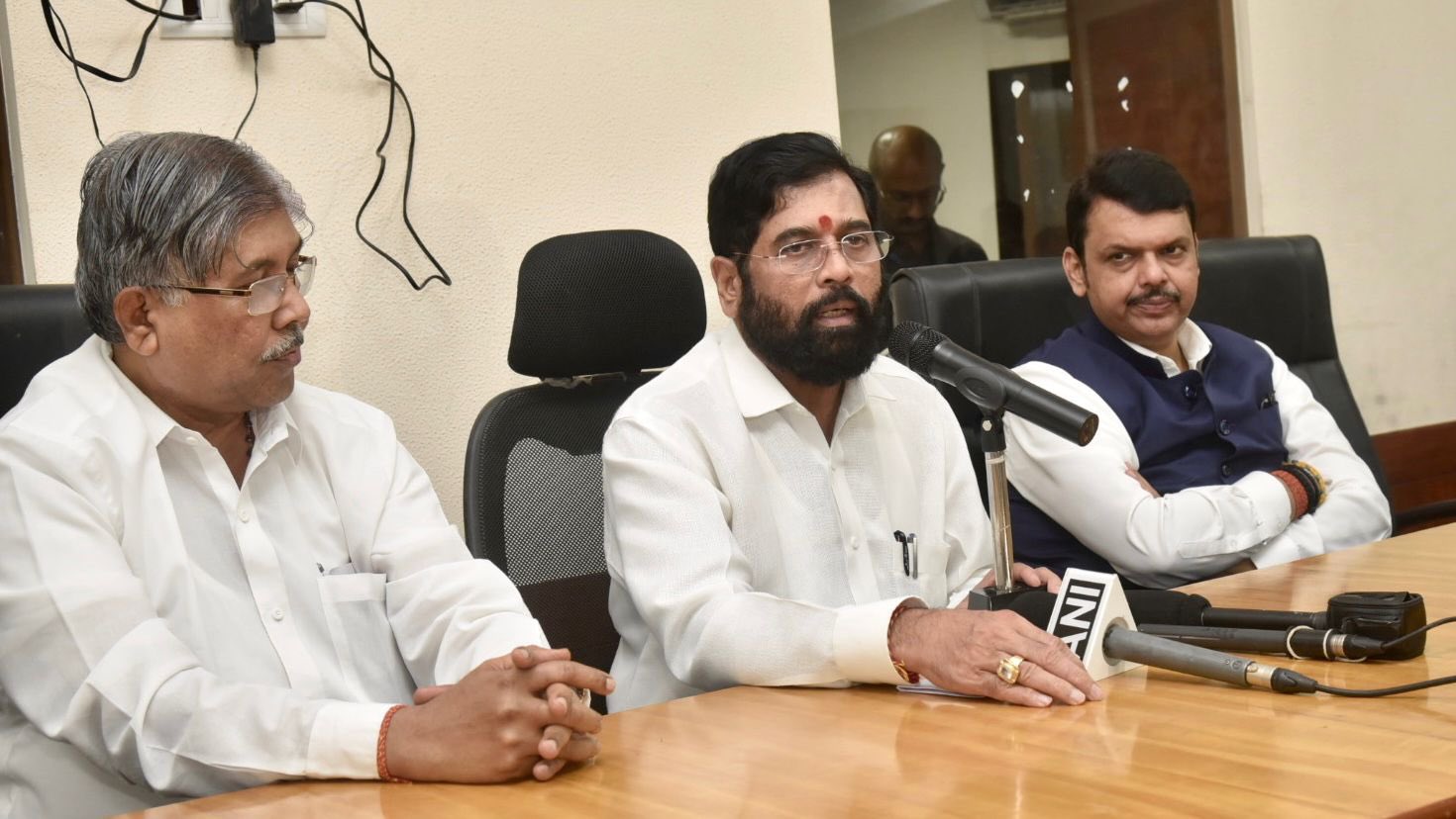 Eknath Shinde Devendra Fadnavis Cabinet Meeting 