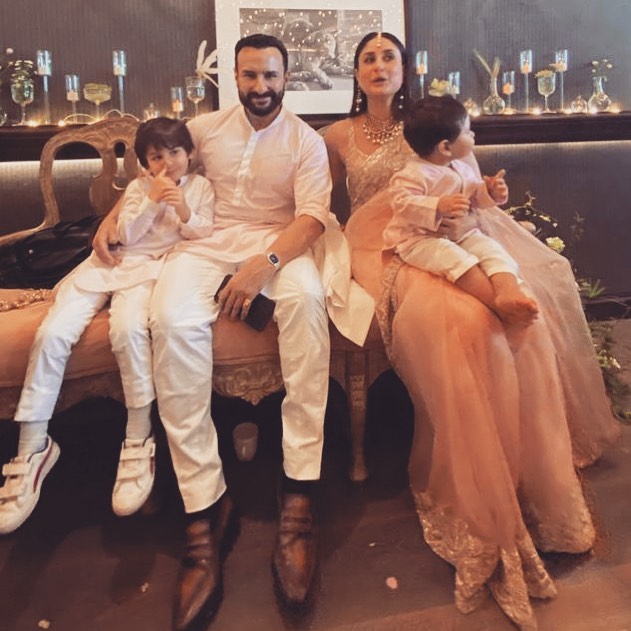 Saif ali khan and kareena kapoor with jeh and taimur