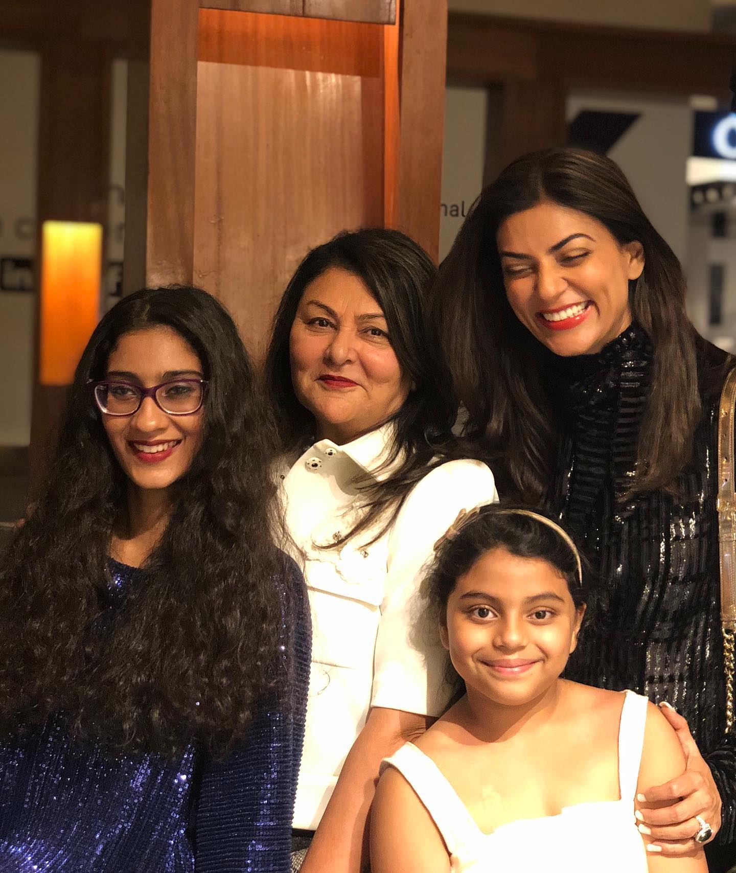 Sushmita sen daughters renee and alisha