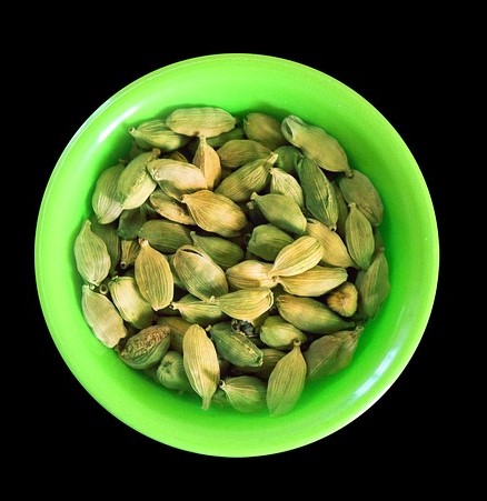 benefits of cardamom