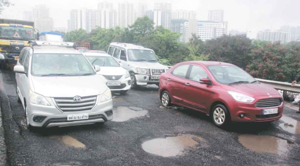 potholes in maharashtra