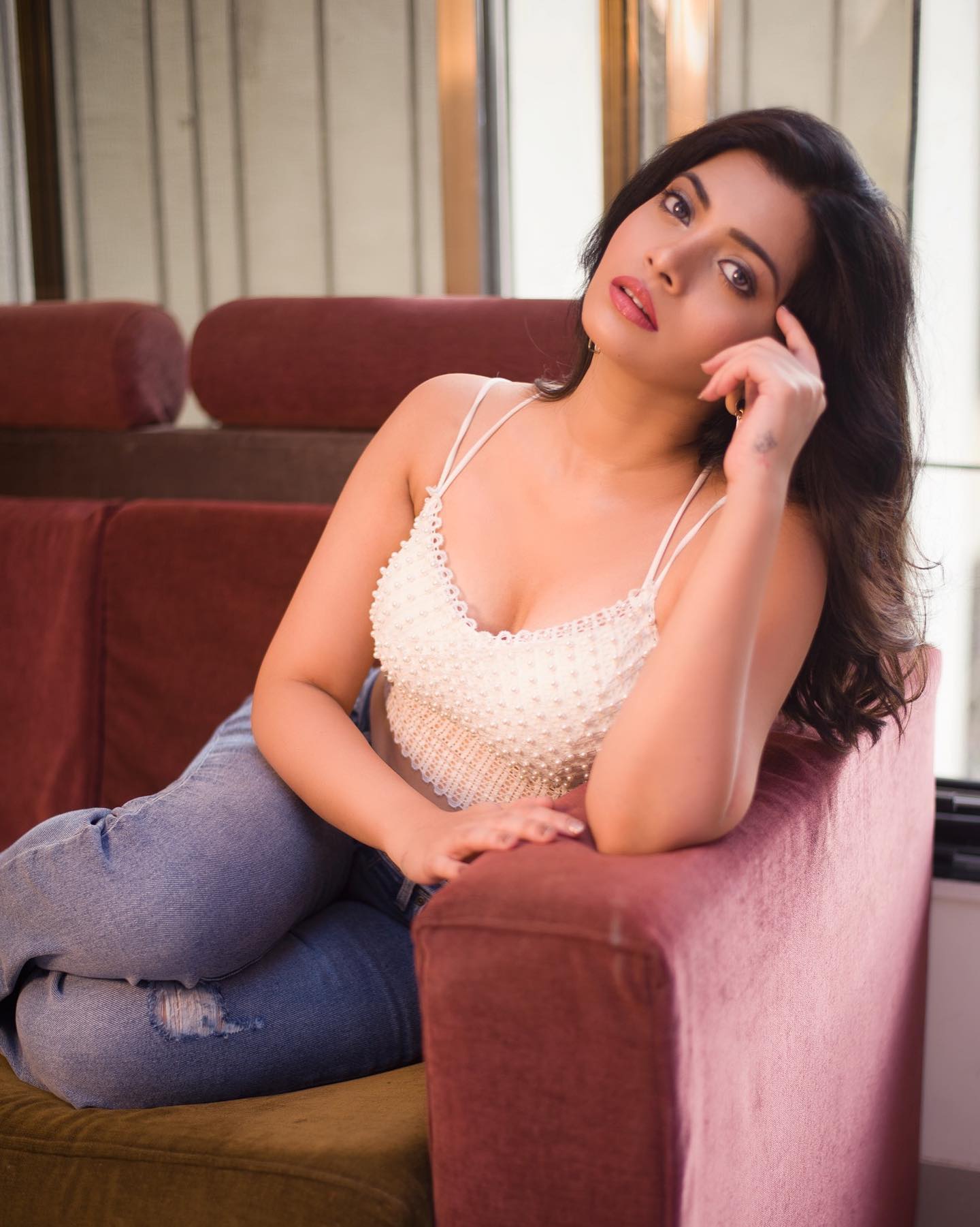 marathi actress ruchira jadhav bold photoshoot