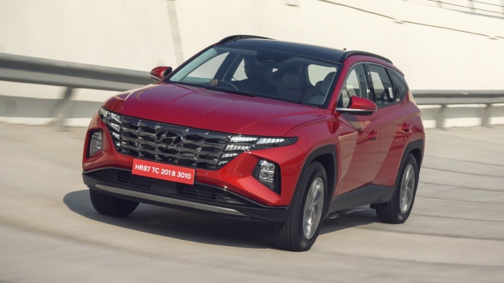 Hyundai Tucson Red