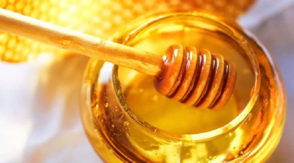 Drink honey water every morning for healthy health