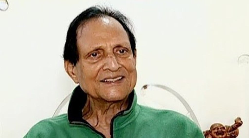 Saawan Kumar Tak Passes Away Death news in Marathi