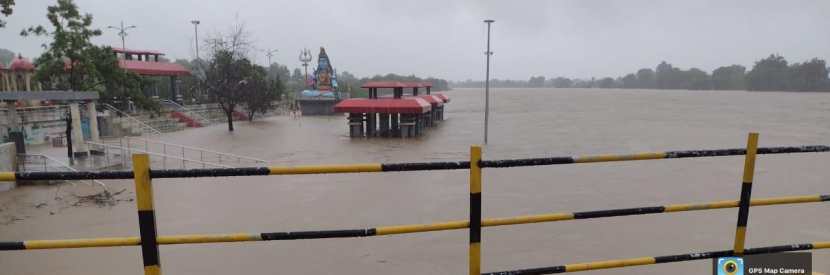 मुसळधार पावसामुळे वर्धा, यवतमाळ, अमरावती, चंद्रपूर आणि गडचिरोलीत पुन्हा पूरस्थिती उद्भवल्याचे चित्र आहे.