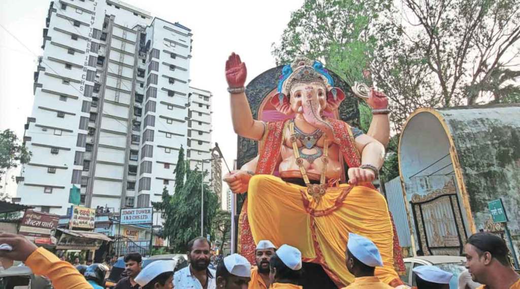 enthusiasm of Ganesha devotees