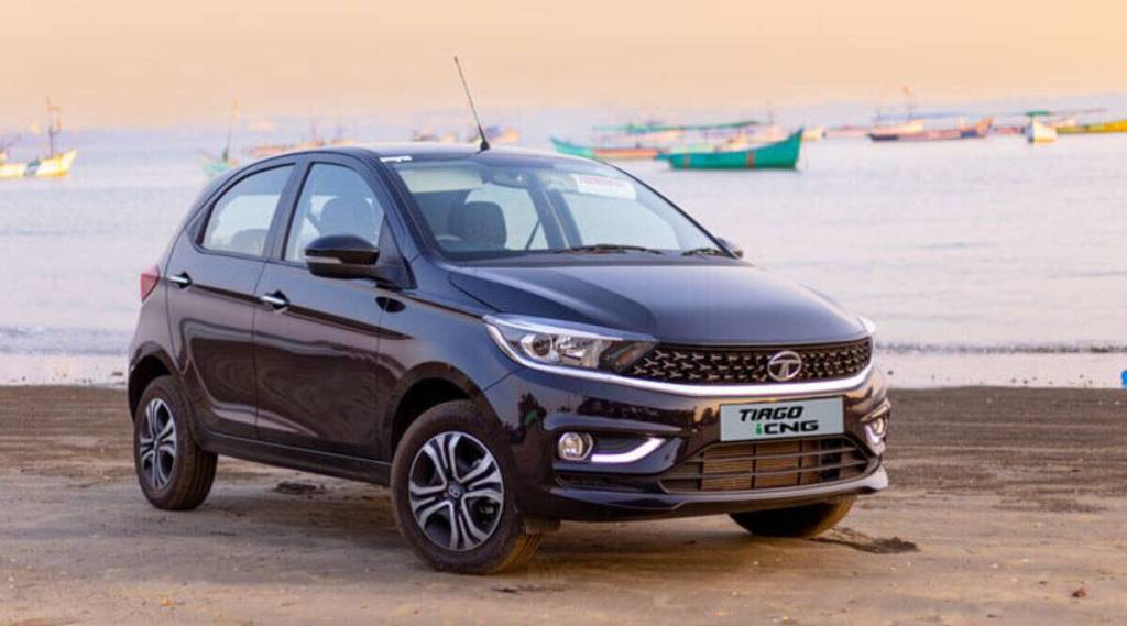 Tata-Tiago-XE-CNG-2