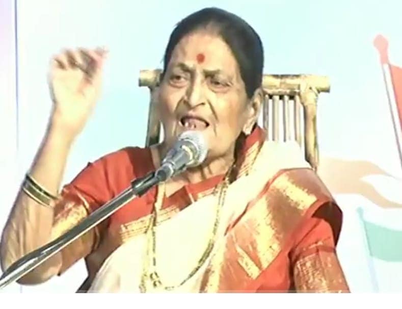 senior lavani artist Gulabbai Sangamnerkar passed away pune