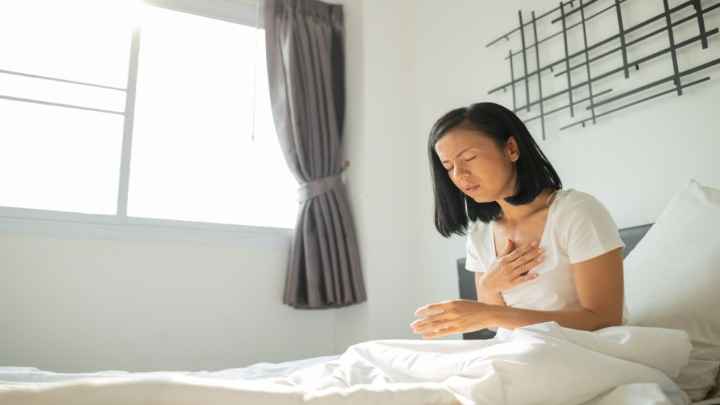 breathing problem primary symptom of heart disease