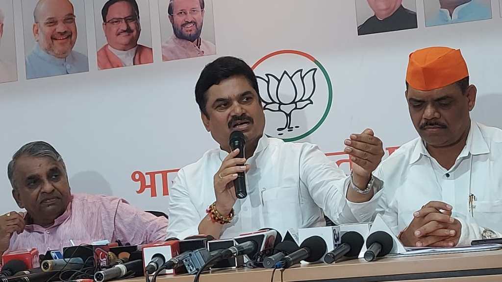 baramati In-charge MLA Ram Shinde said We win Amethi Why not Baramati