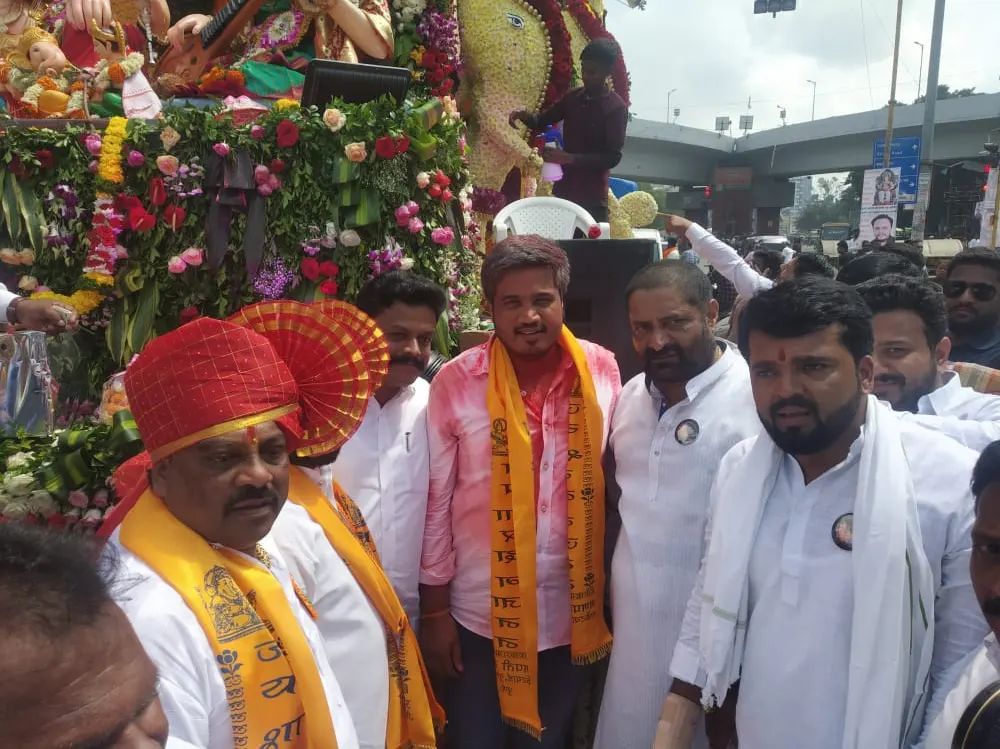 rohit pawar ganpati visarjan mirvnuk 2022 pune photos