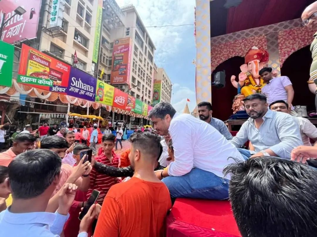 rohit pawar ganpati visarjan mirvnuk 2022 pune photos