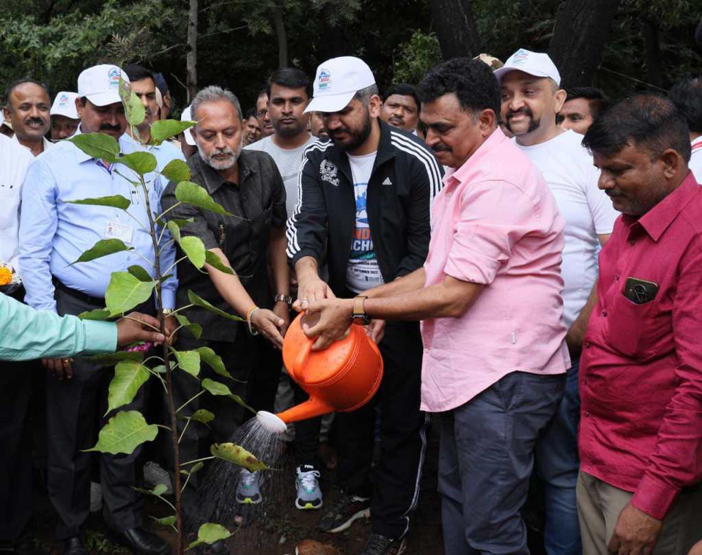 sayaji shinde said Environmental conservation also given equal importance while carrying cleanliness in pimpri