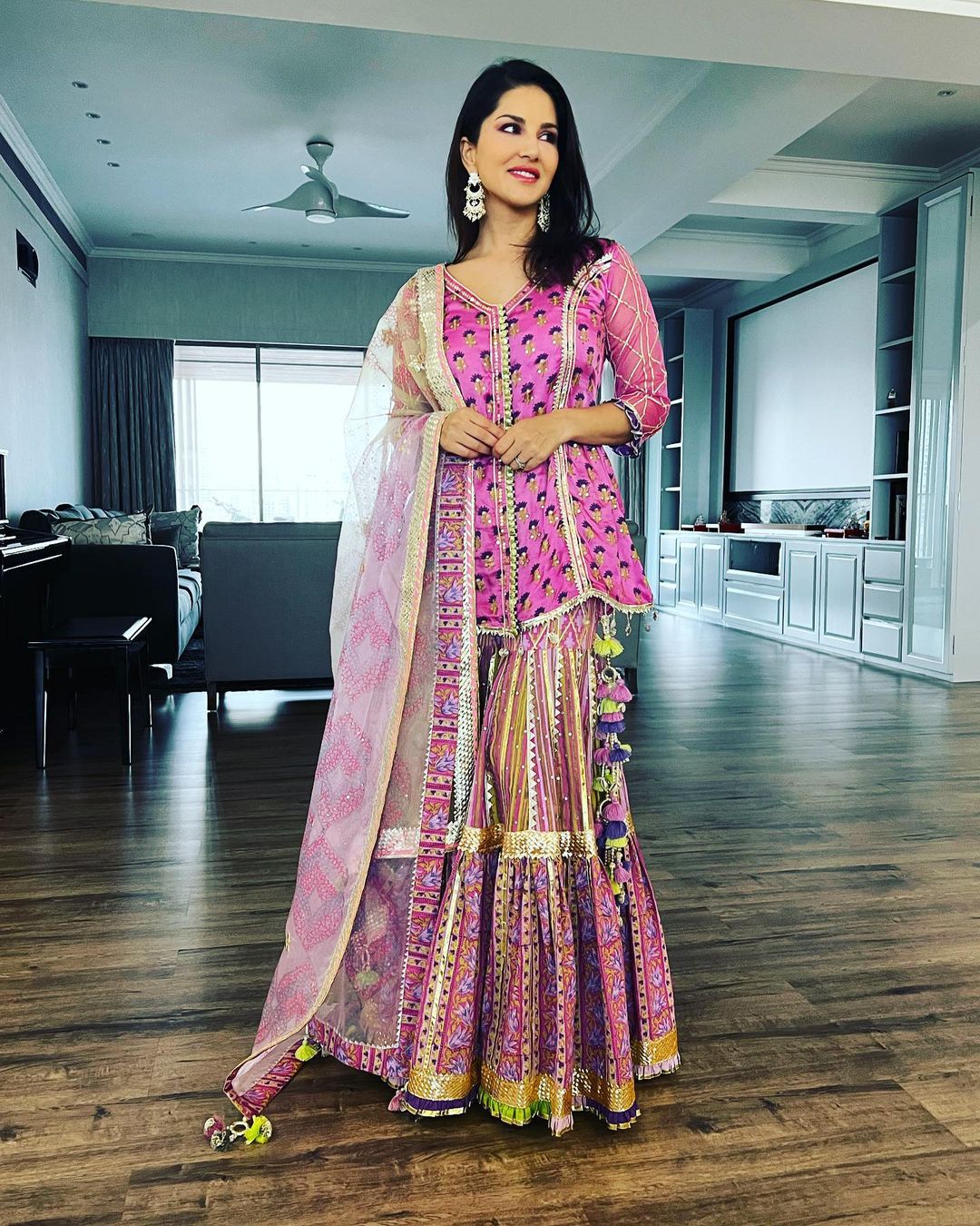 Sunny Leone in Ethnic Dress