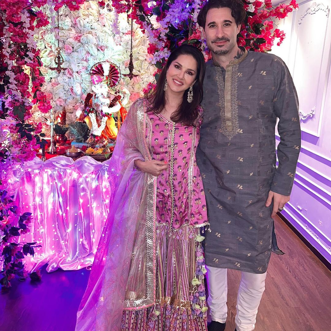 Sunny Leone in Ethnic Dress