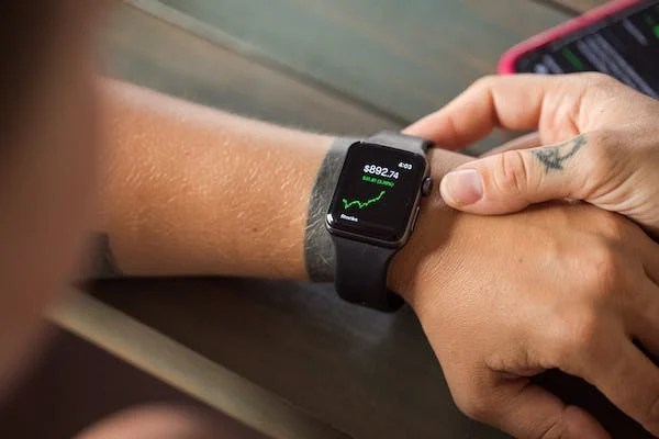 Always remember these tips before buying smart watch