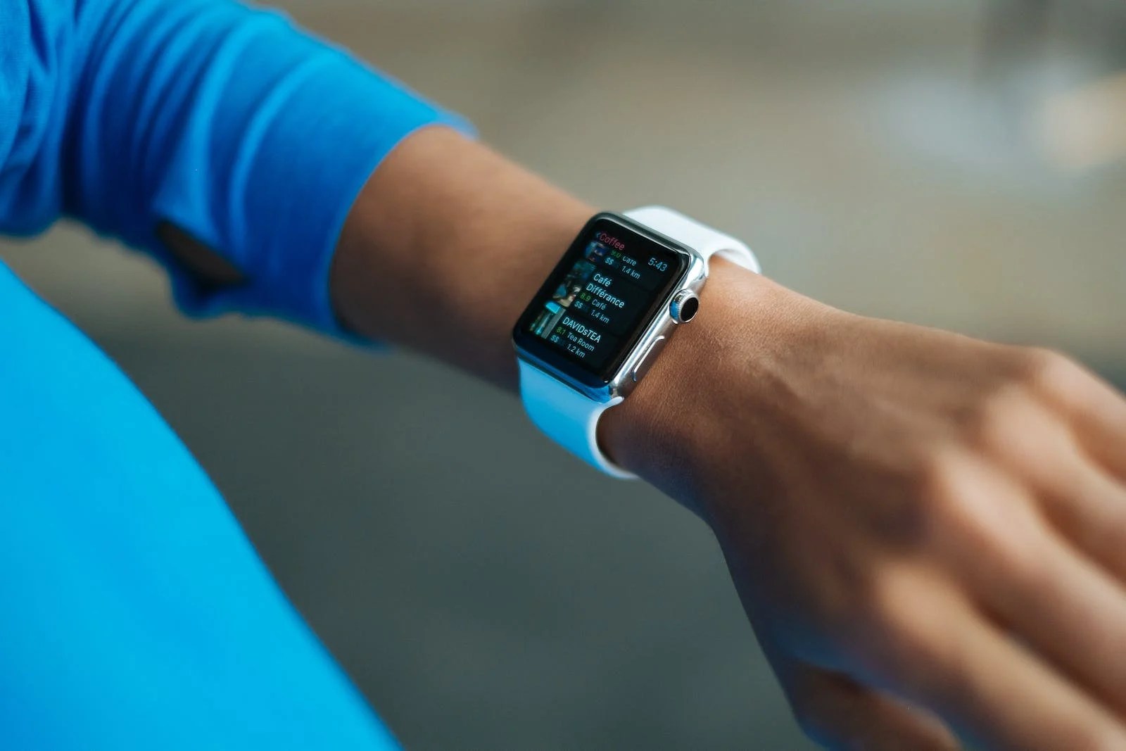 Always remember these tips before buying smart watch