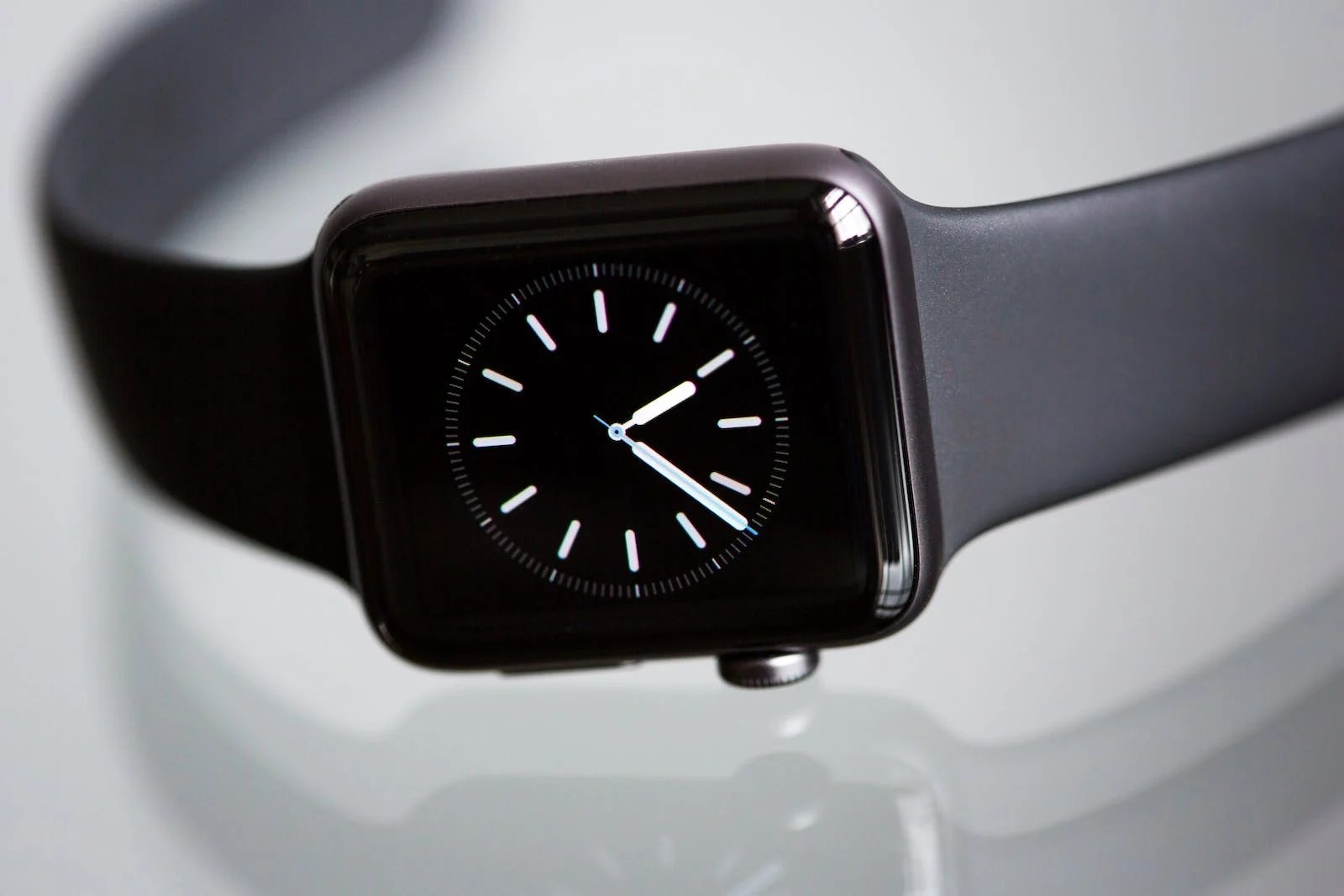 Always remember these tips before buying smart watch