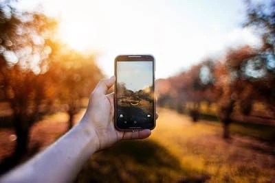 Use these tricks while charging phone battery will last long