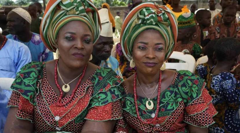 Nigerian city Igbo Ora celebrates annual Twins festival from 12 years ...