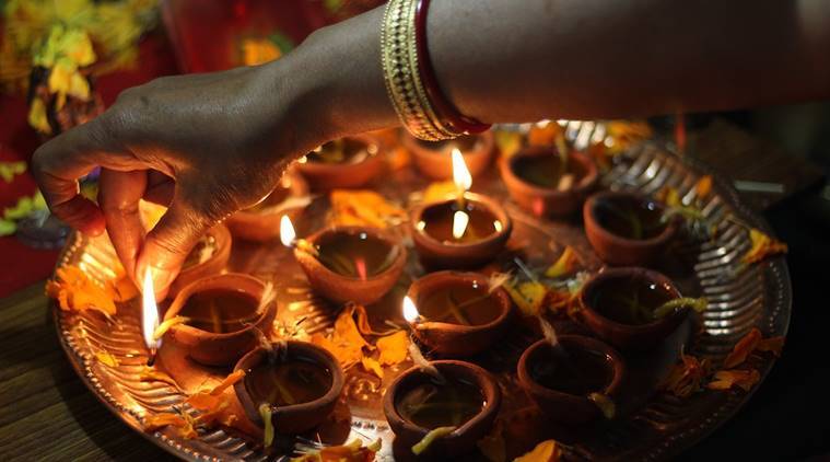 Diwali 2022 Shubh Muhurat Tithi and Importance of Narak Chaturdashi Lakshmi Pujan Bhaubeej Abhyansnan 