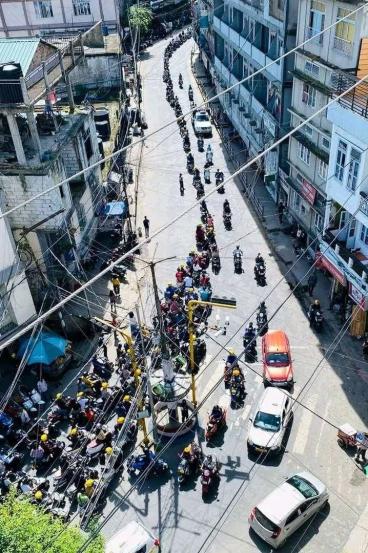 discipline on the road in Mizoram