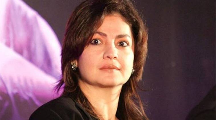 pooja-bhatt-fea