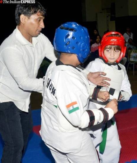 या स्पर्धेमध्ये शाहरुख खानचा धाकटा मुलगा अबराम सहभागी झाला होता.