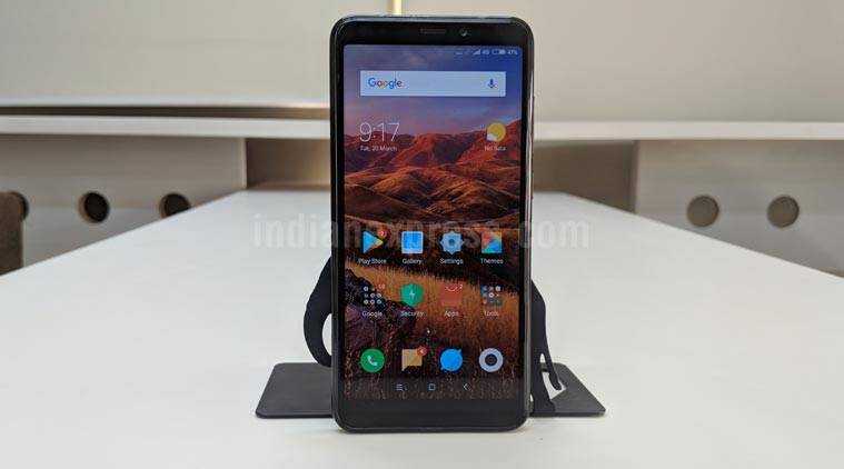 Redmi 5 हा स्मार्टफोन ४,९९९ रुपयांमध्ये उपलब्ध आहे.