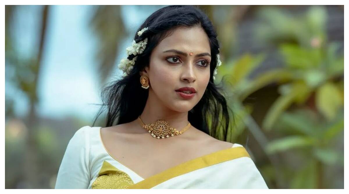 South Actress Amala Paul Shared Expirenced About Her Nude Scene In Aadai Film Spg