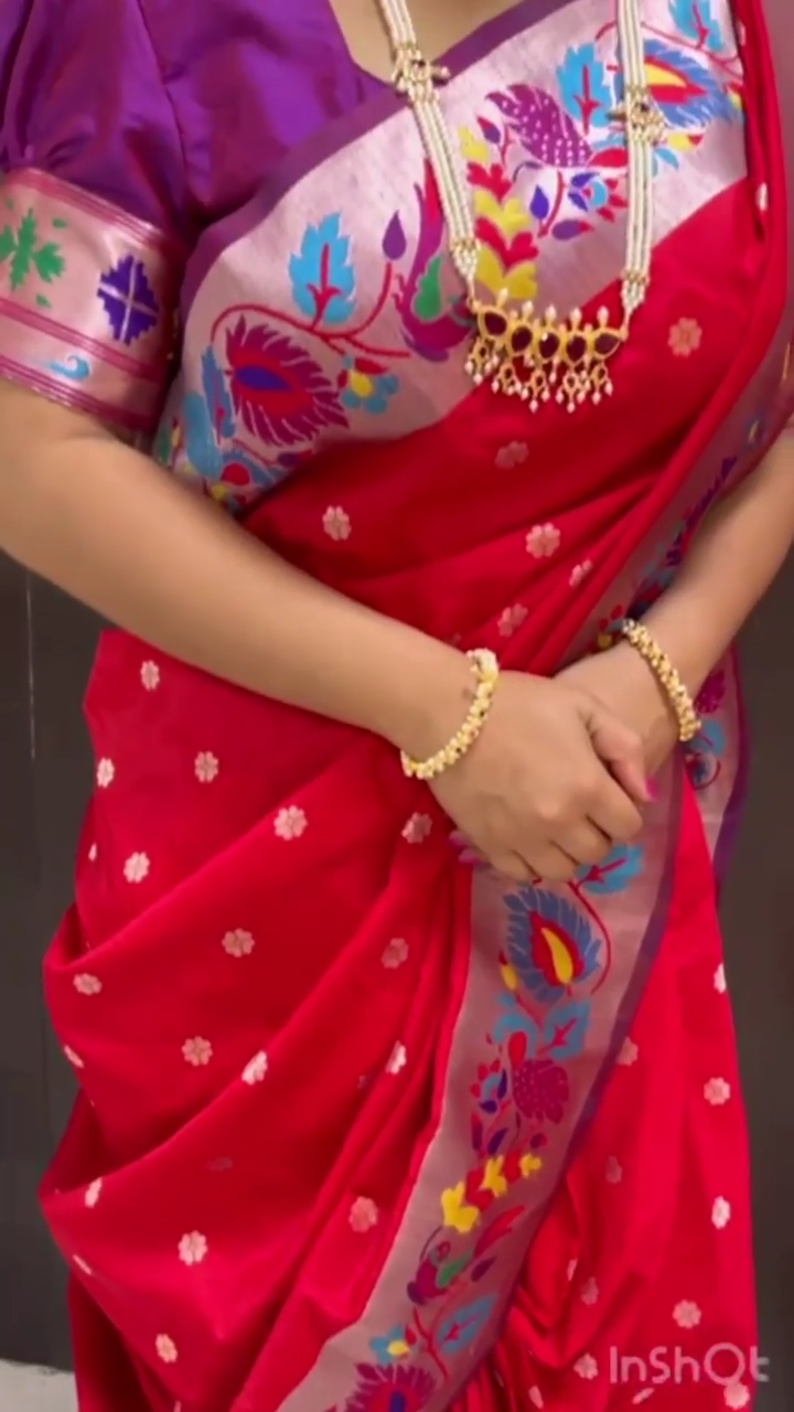 Golden Nauvari Saree with Red Frills – SANTHITHAM SILKS PRIVATE LIMITED