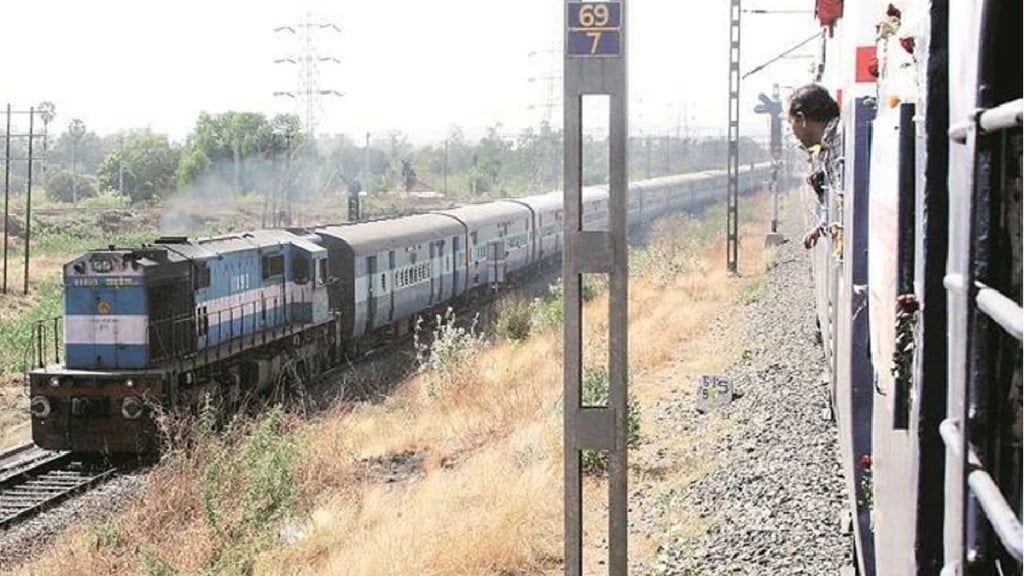 most of the trains on the Pune-Mumbai route will be canceled tomorrow