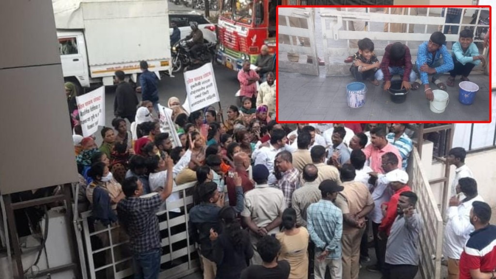 a symbolic movement of citizens sitting on the toilet outside the regional office gultekdi colony pune