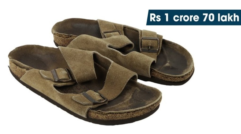 Sandals sold for 1 crore 70 lakh